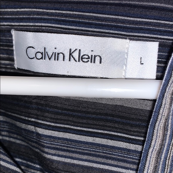 Calvin Klein Button Down - Picture 2 of 3
